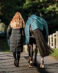 Horseware® Ireland Amigo® Ripstop 900D 200 Gram Standard Neck Turnout–Seasonal Color